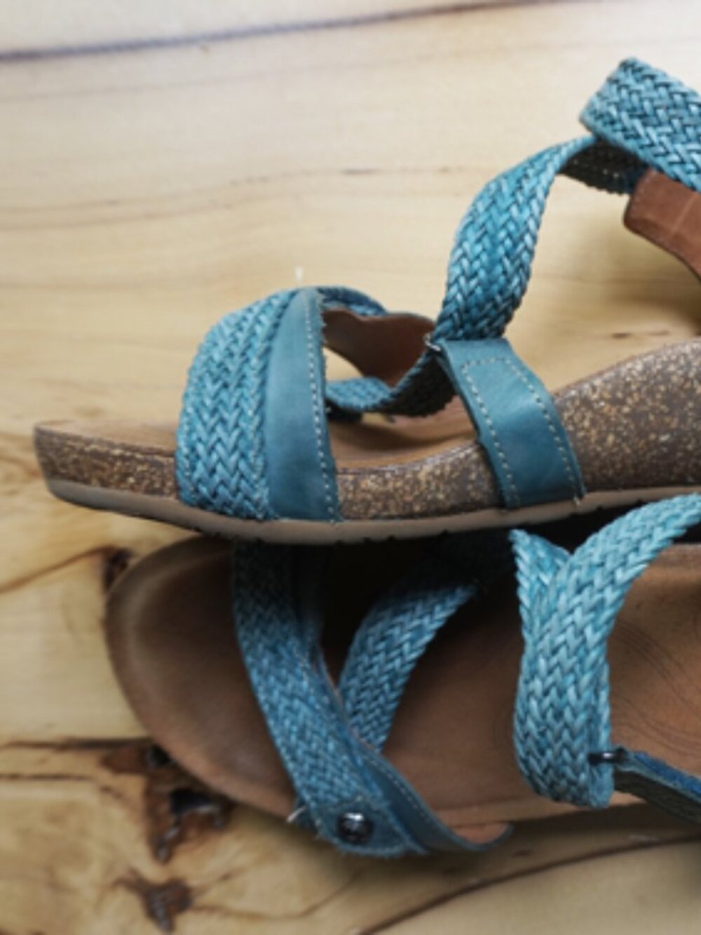 TAOS Woven Strappy Sandals Dusty Turquoise GUC Size EUR40 - US 9.5 - Picture 5 of 6